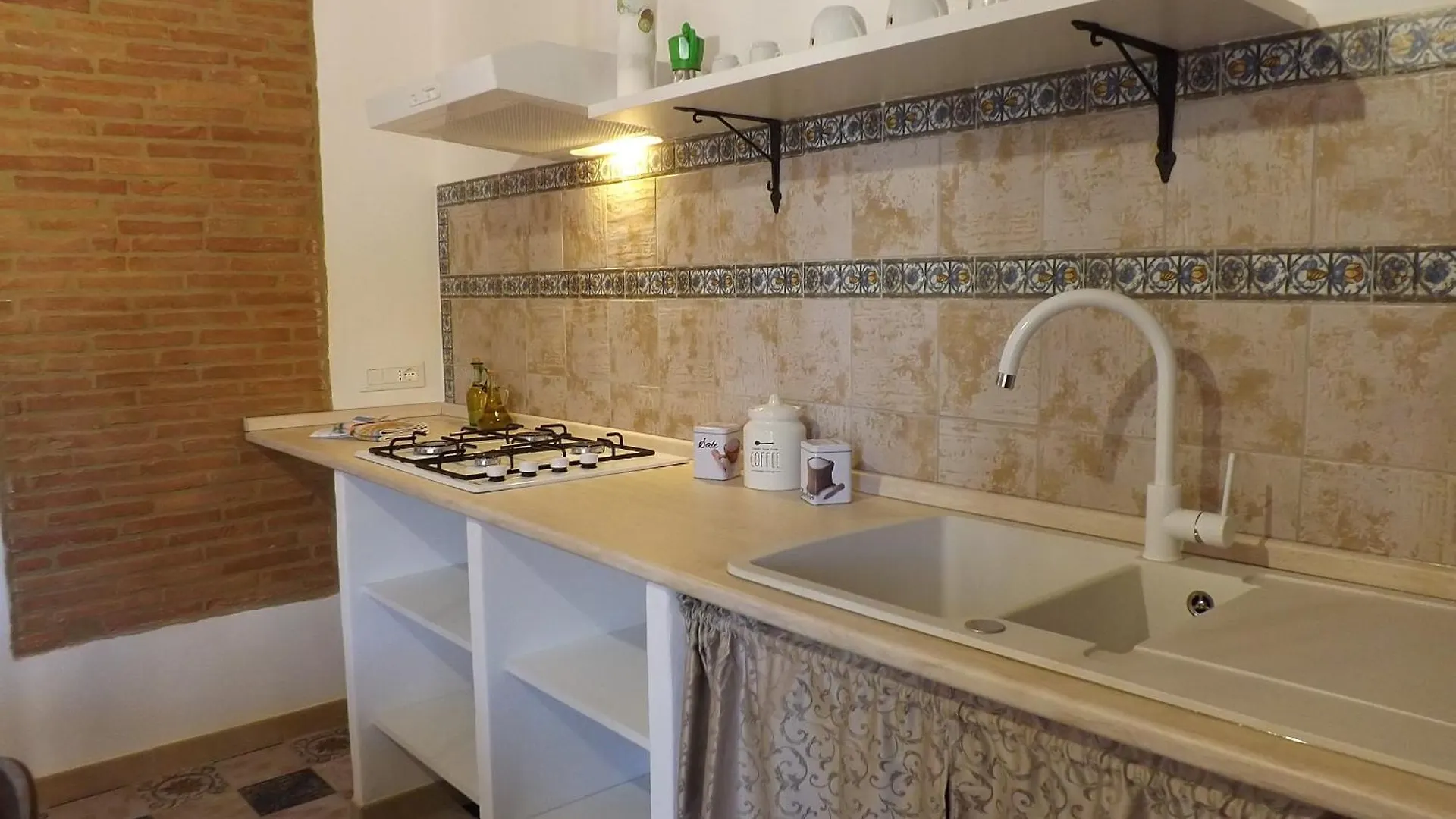 Un Tuffo Nel Medioevo Apartment Suvereto